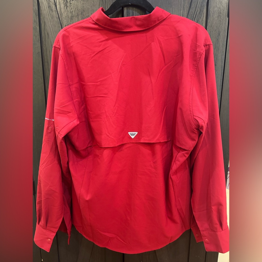 Columbia PFG: Red Razorbacks Long-Sleeve Button Up - Picture 3 of 3